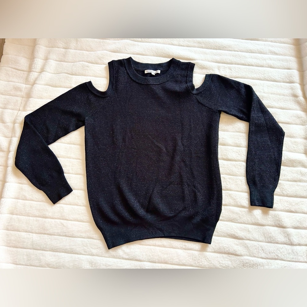 REBECCA MINKOFF COLD SHOULDER SWEATER WITH SUBTLE SPARKLE, SMALL